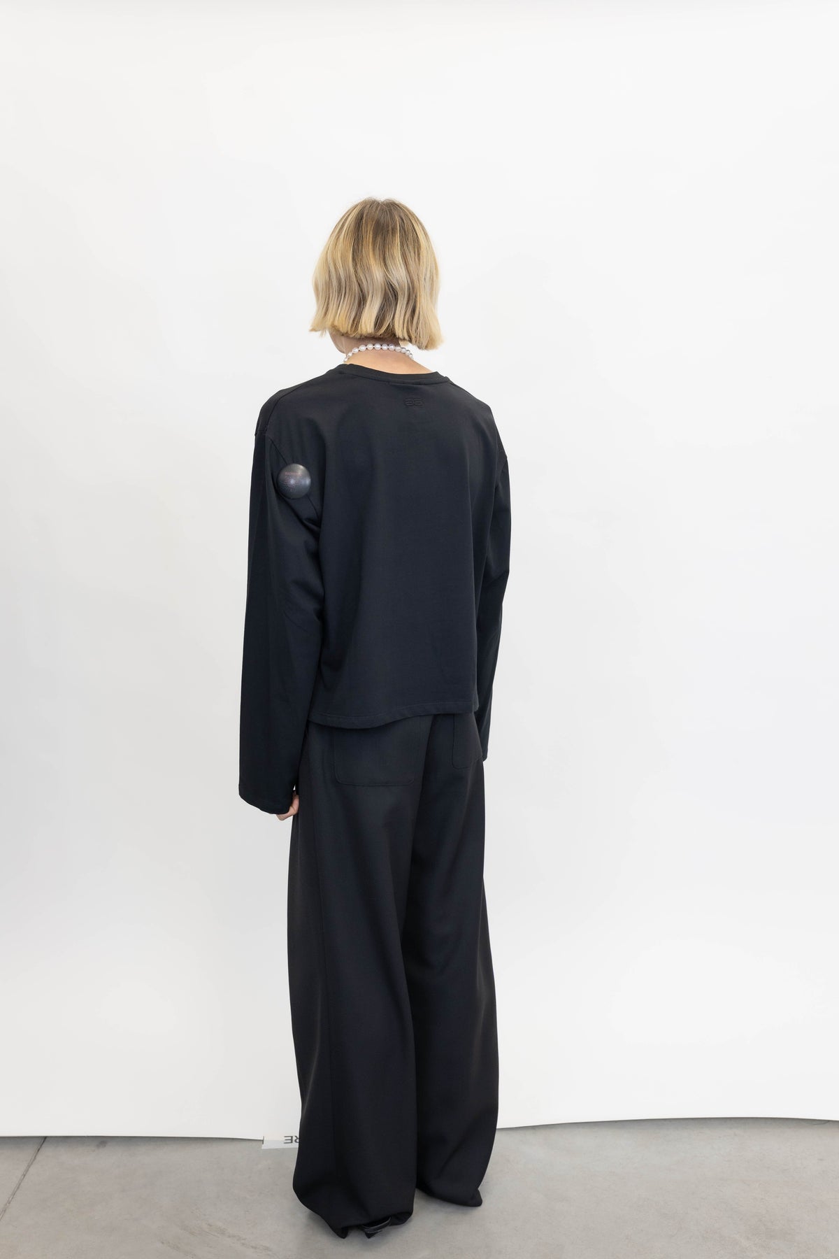 TIMA LS TEE IN BLACK T-SHIRT GESTUZ 