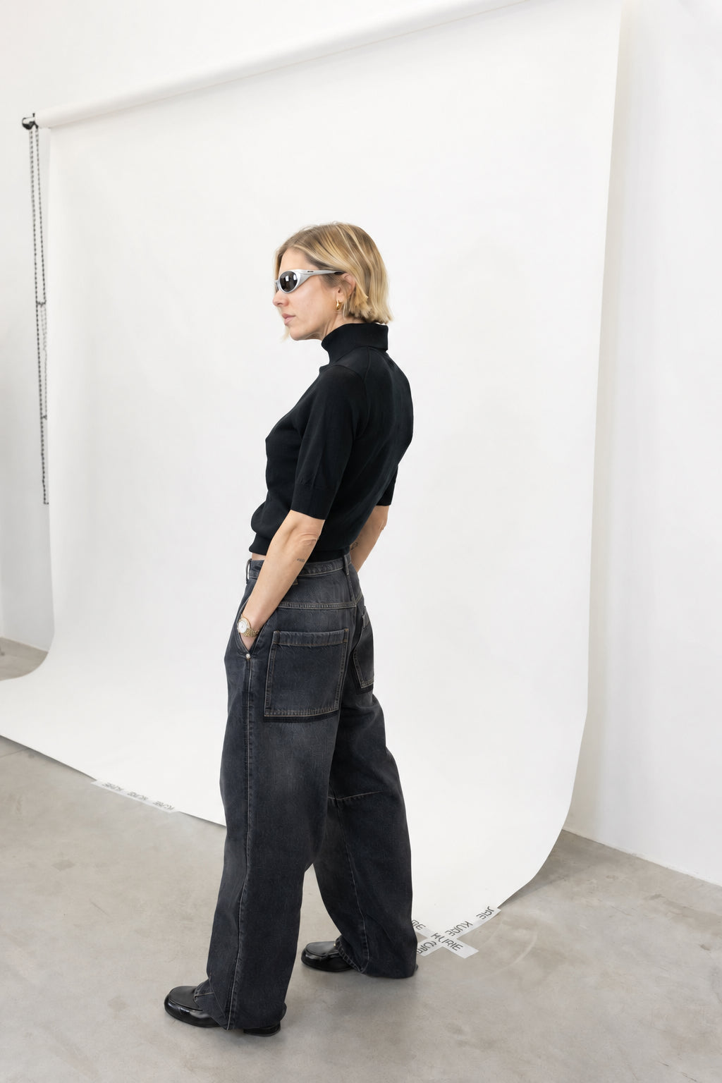 ESME DENIM JEANS IN BLACK JEANS HERSKIND 