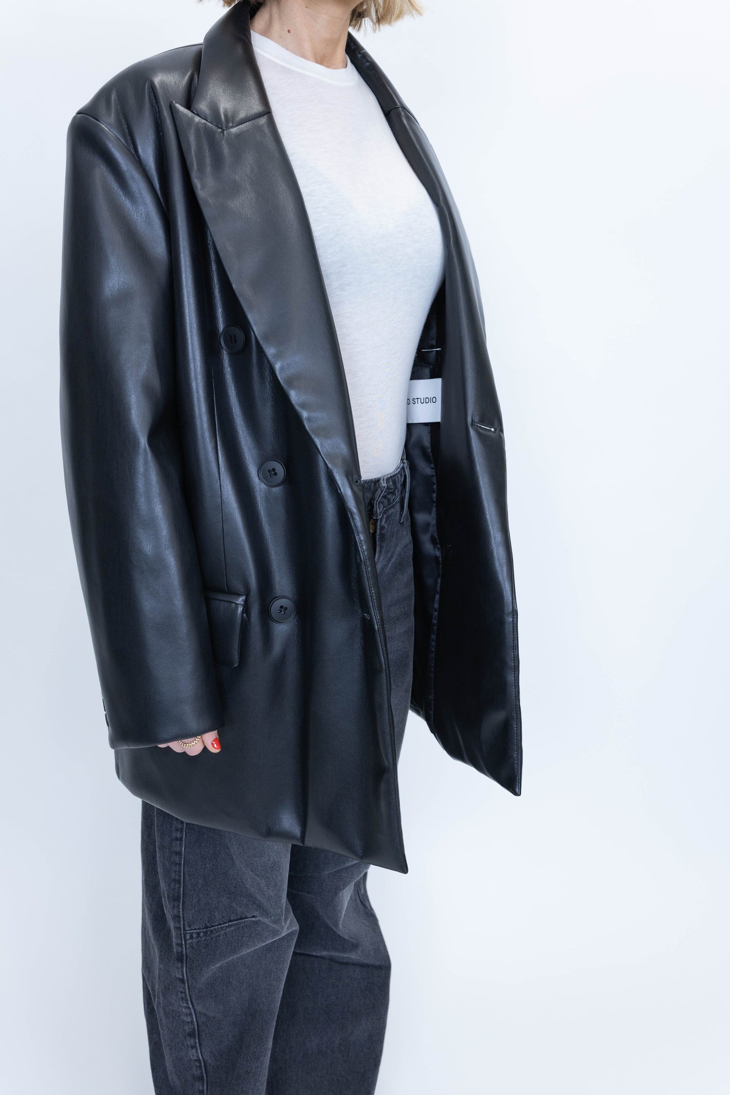 OLIVE FAUX LEATHER BLAZER BLAZER STAND STUDIO 