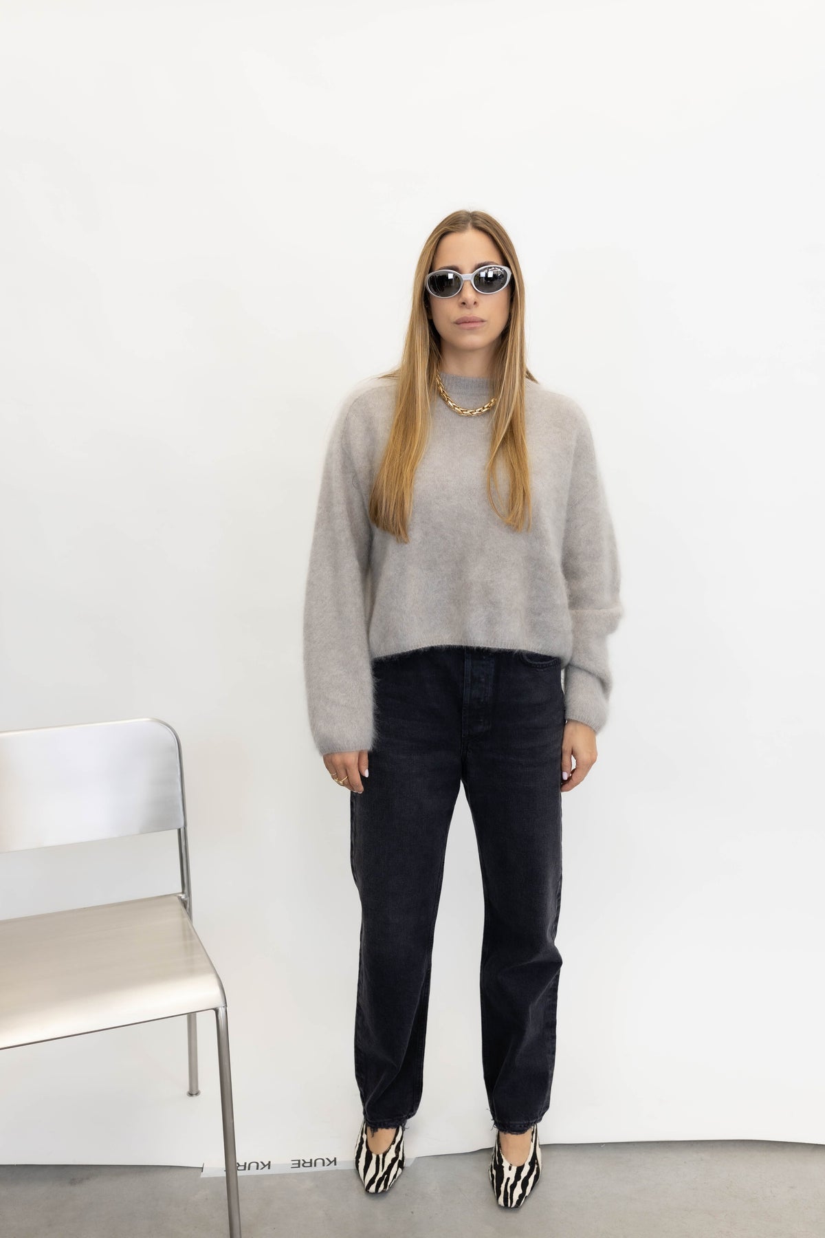 BRUSHED CREWNECK IN GREIGE KNIT SOFT GOAT 