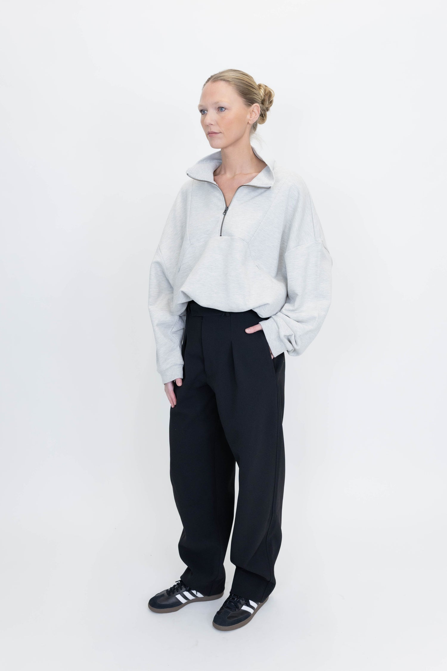 NORMI SWEATSHIRT IN LIGHT GREY SWEATSHIRT GESTUZ 