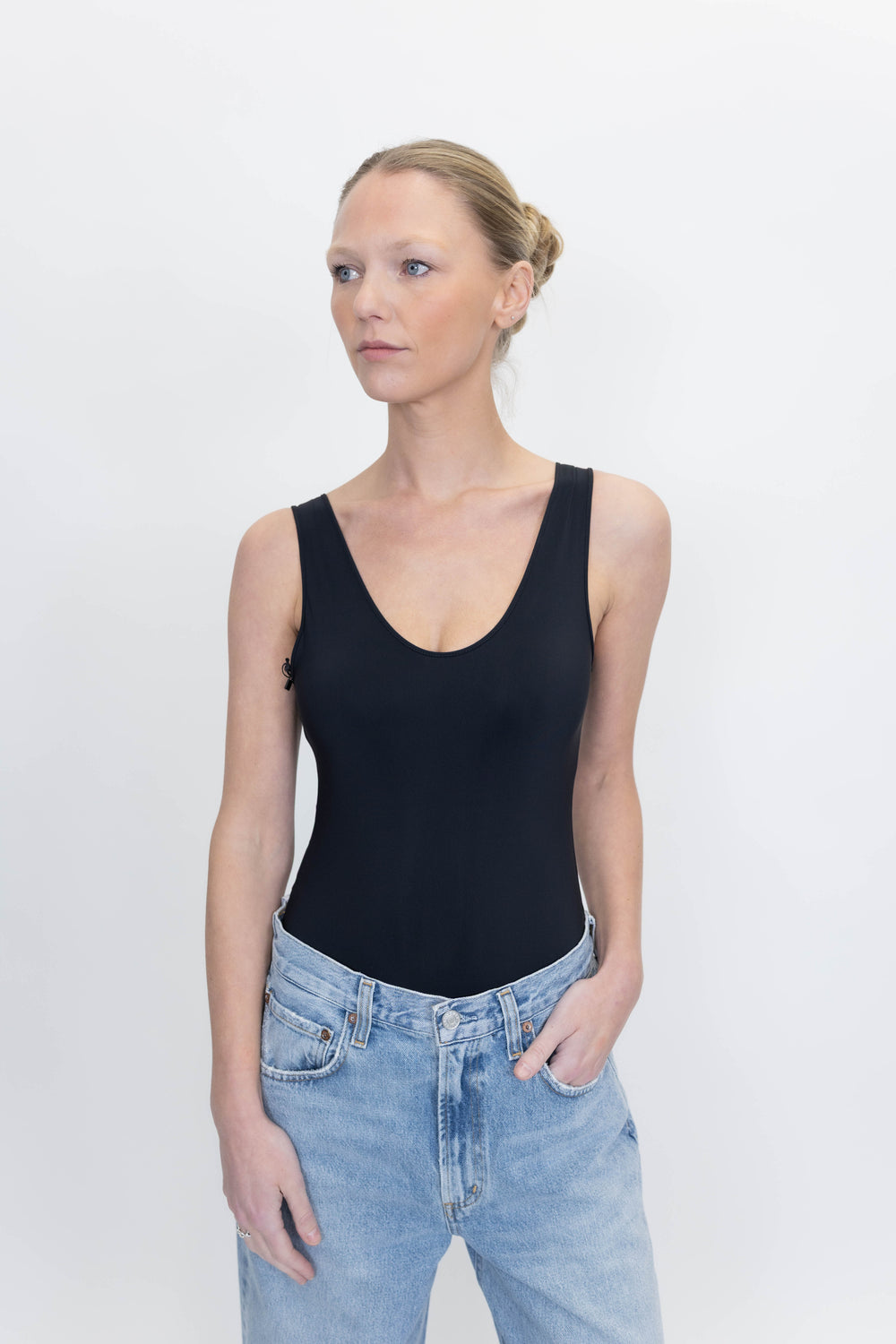 TORA BODYSUIT IN BLACK