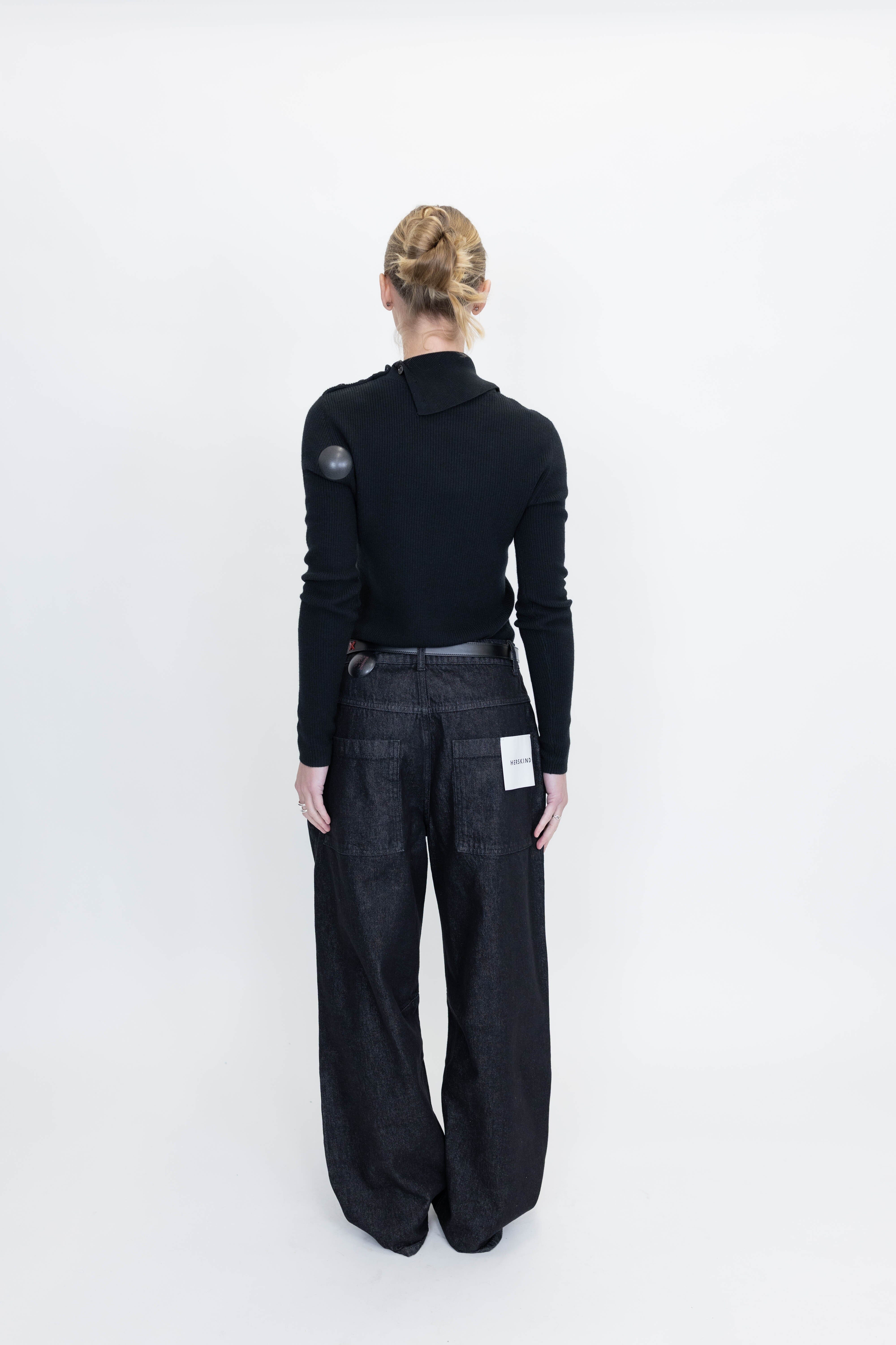 ESME JEANS IN BLACK JEANS HERSKIND 