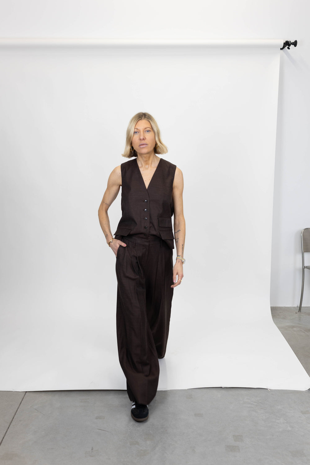 SAMOS VEST IN JAVA BROWN JACKET HERSKIND 