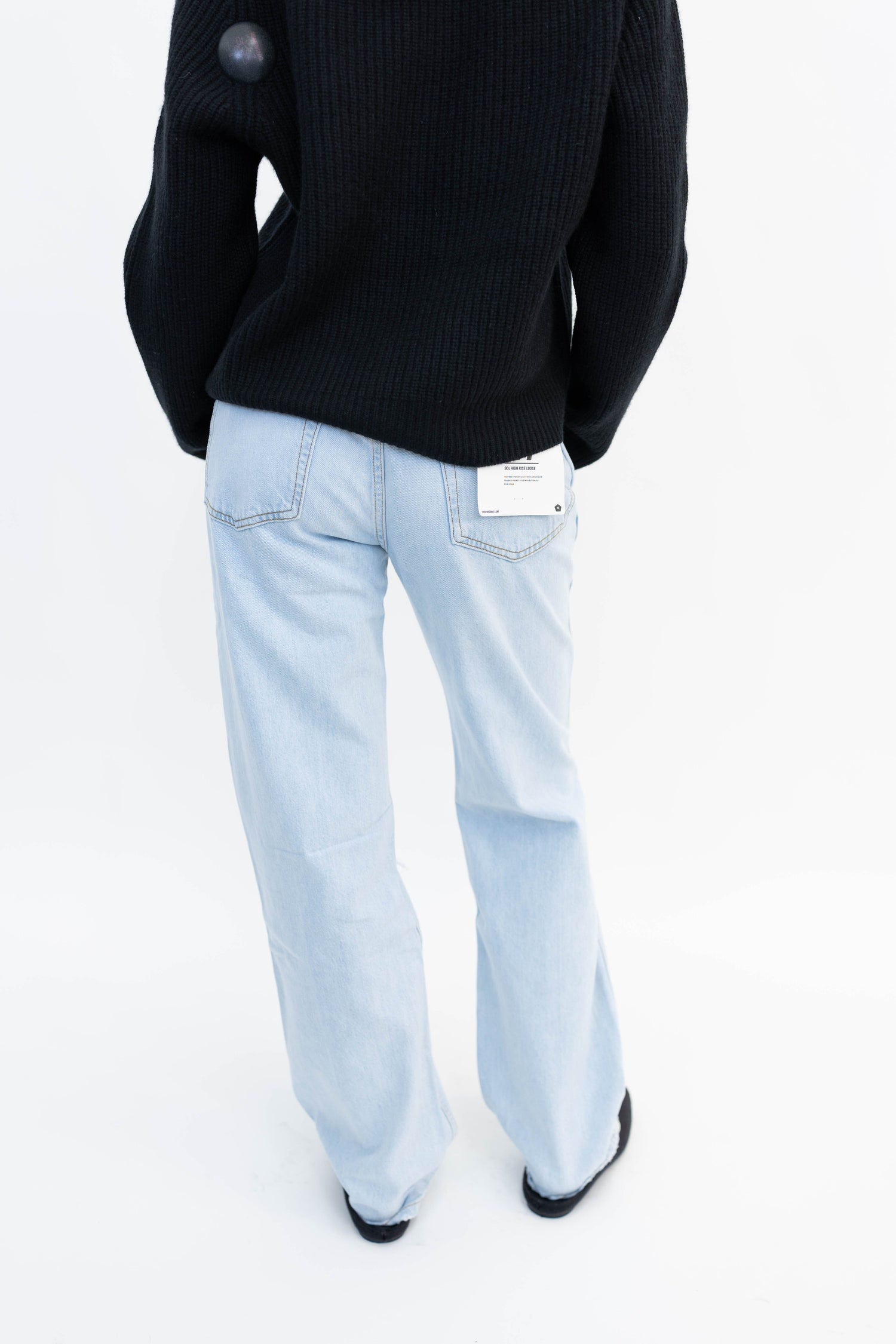 90’S HIGH RISE LOOSE IN BLEACH DESTROY JEANS REDONE 