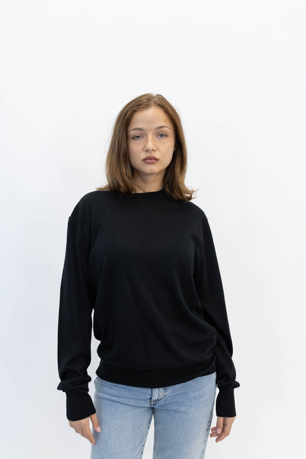 NEW BASIC CREW IN BLACK KNIT RHEA 