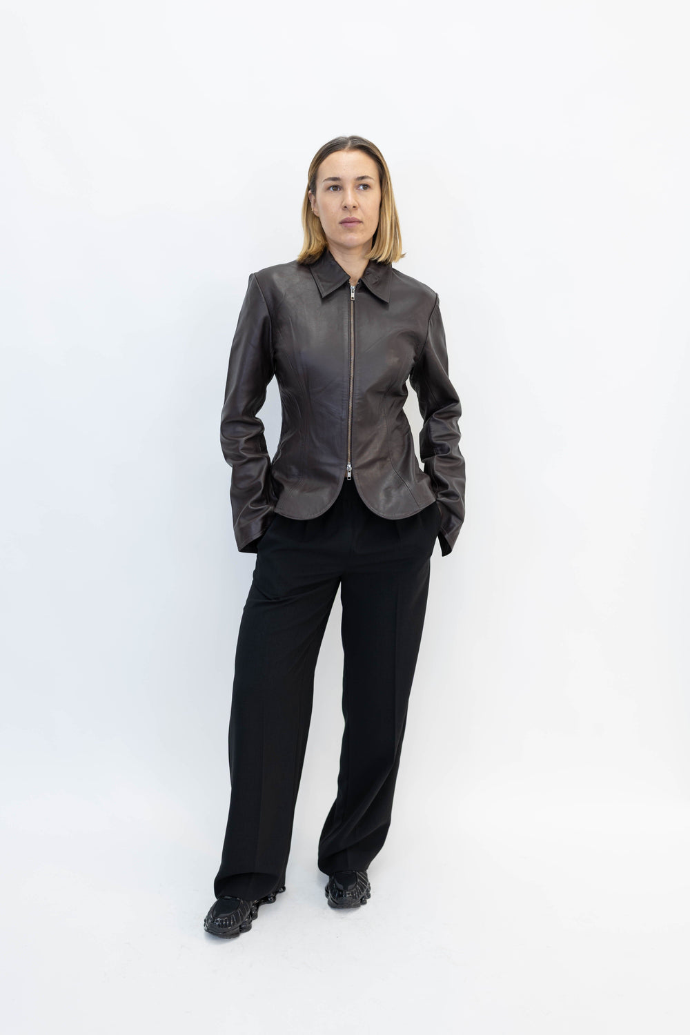 DEEP LEATHER BLAZER IN BROWN JACKET OVAL SQUARE 
