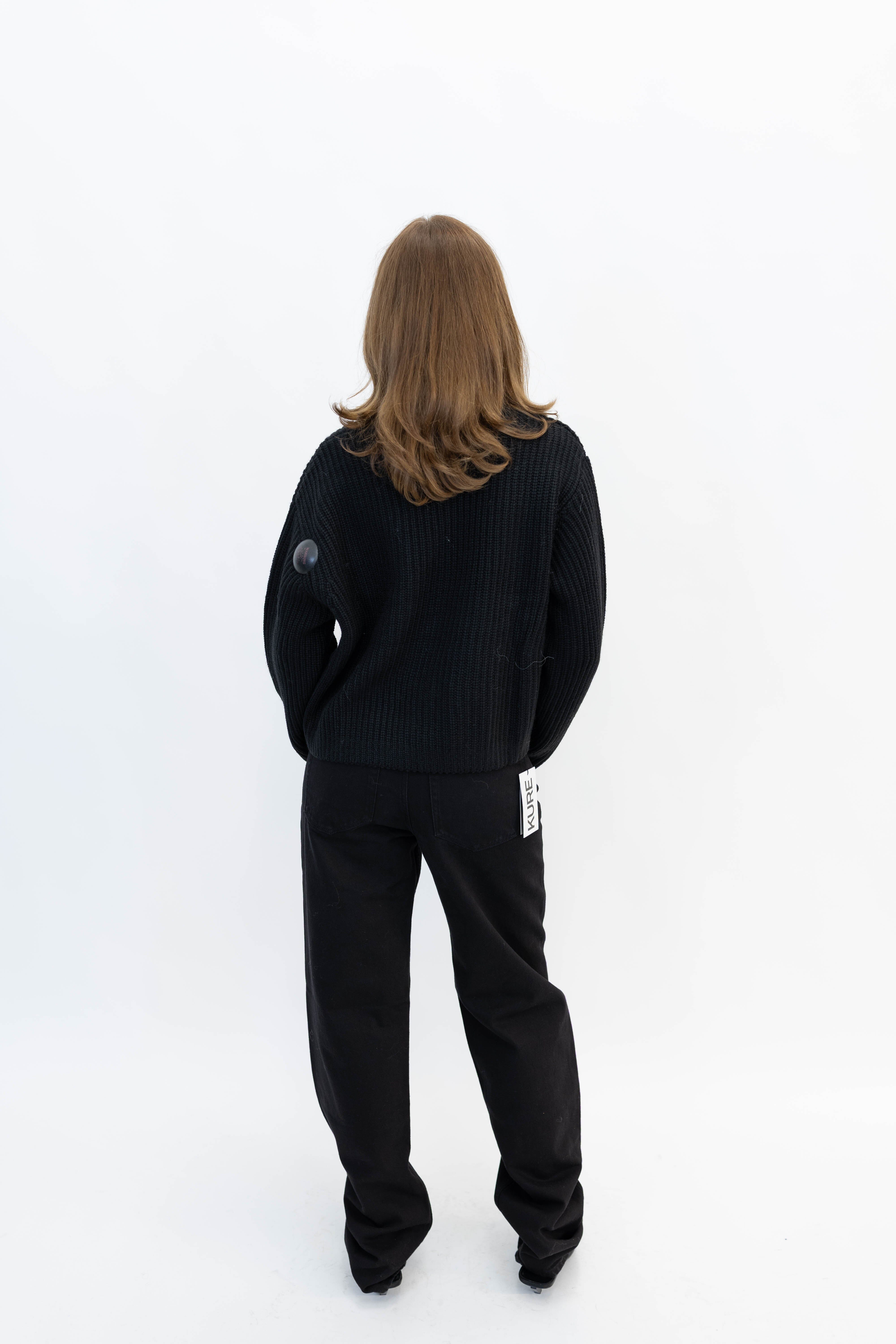 W' MIRA SWEATER IN BLACK SWEATER CARHARTT 