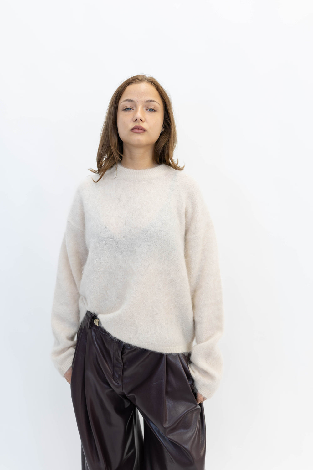 ROMA BOYFRIEND SWEATER IN CHAMPAGNE KNIT THE GARMENT 