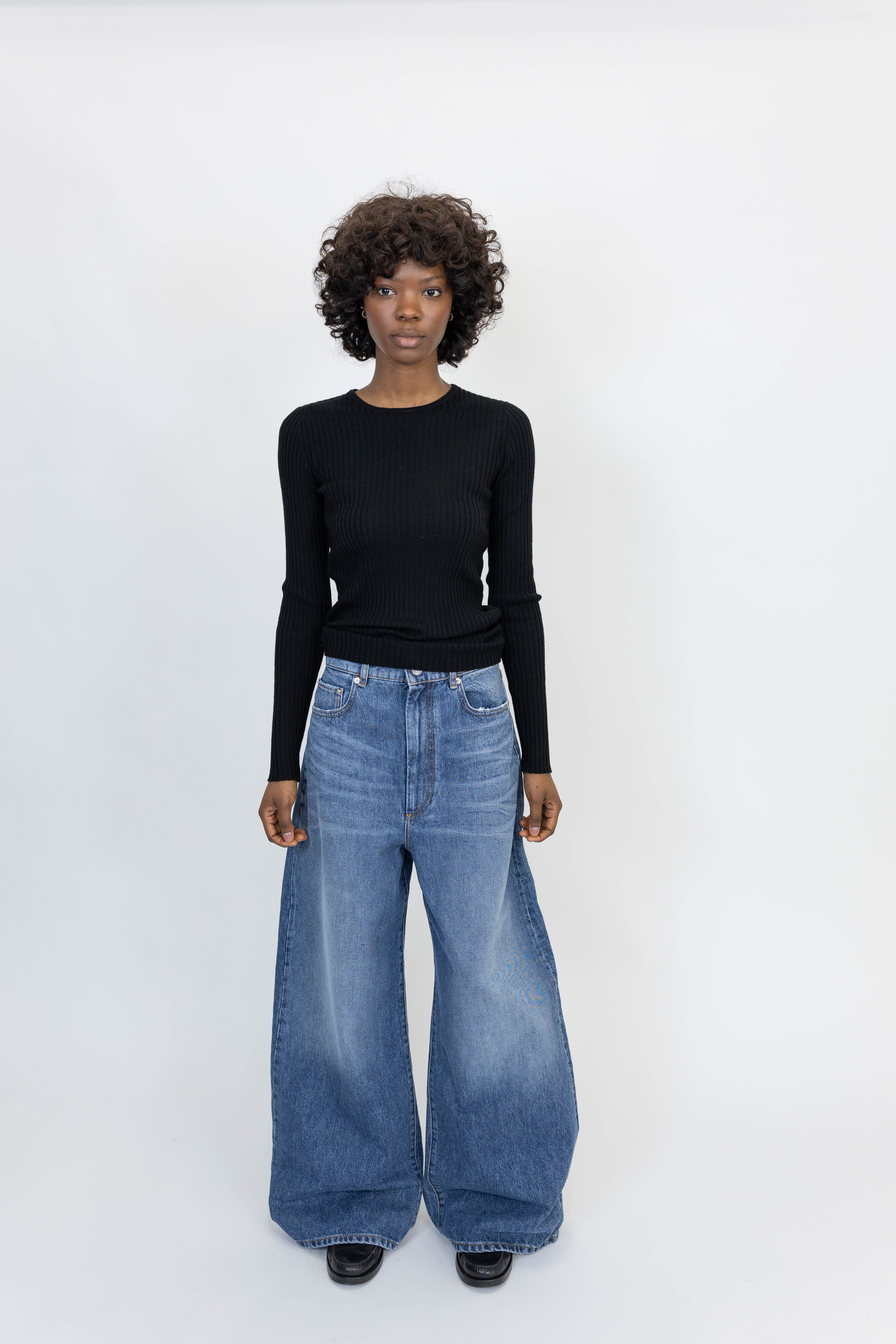 CAMB BLOUSE MERINO WOOL IN BLACK KNIT HERSKIND 