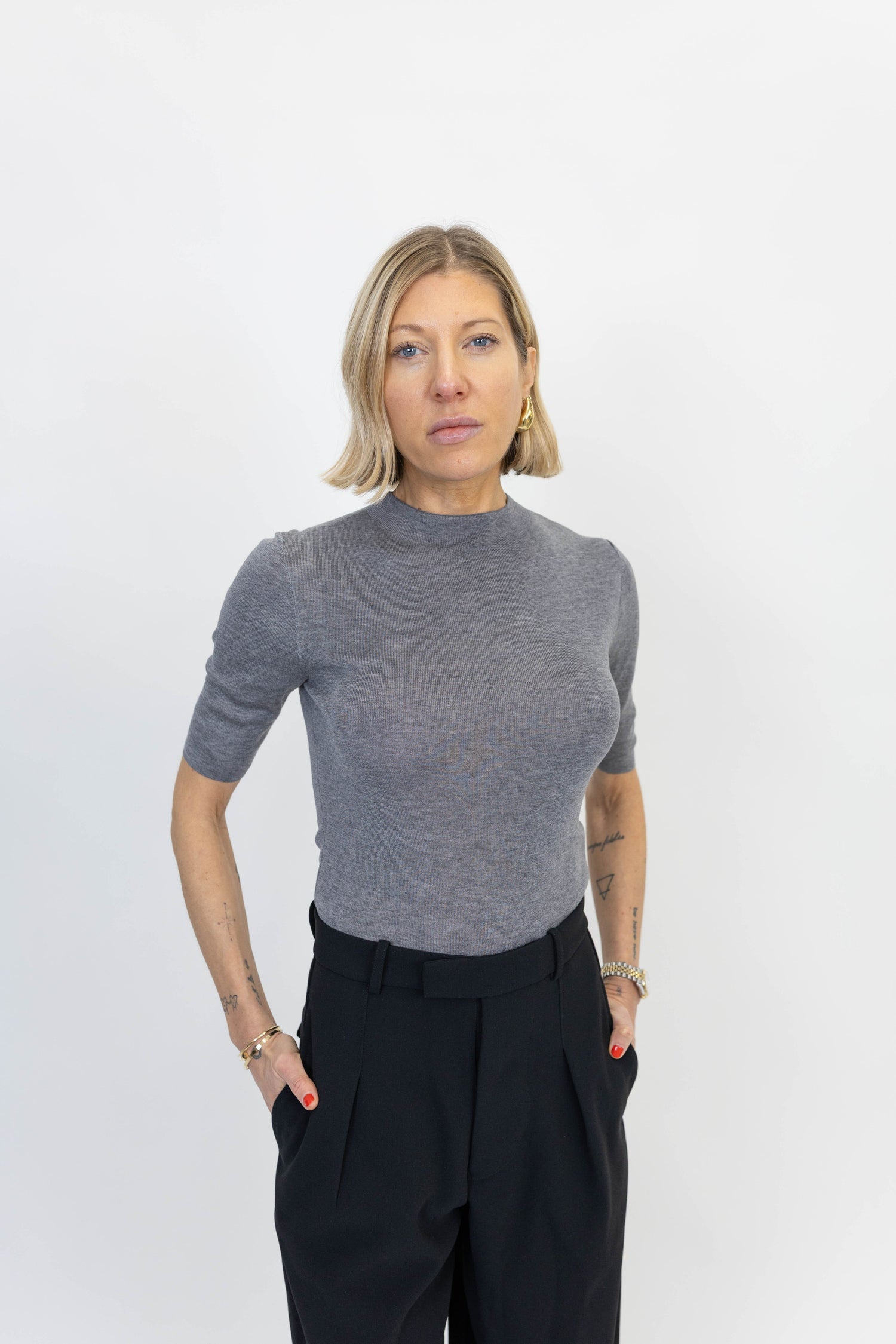 ASIA SS HIGH NECK IN MEDIUM GREY TOP GESTUZ 