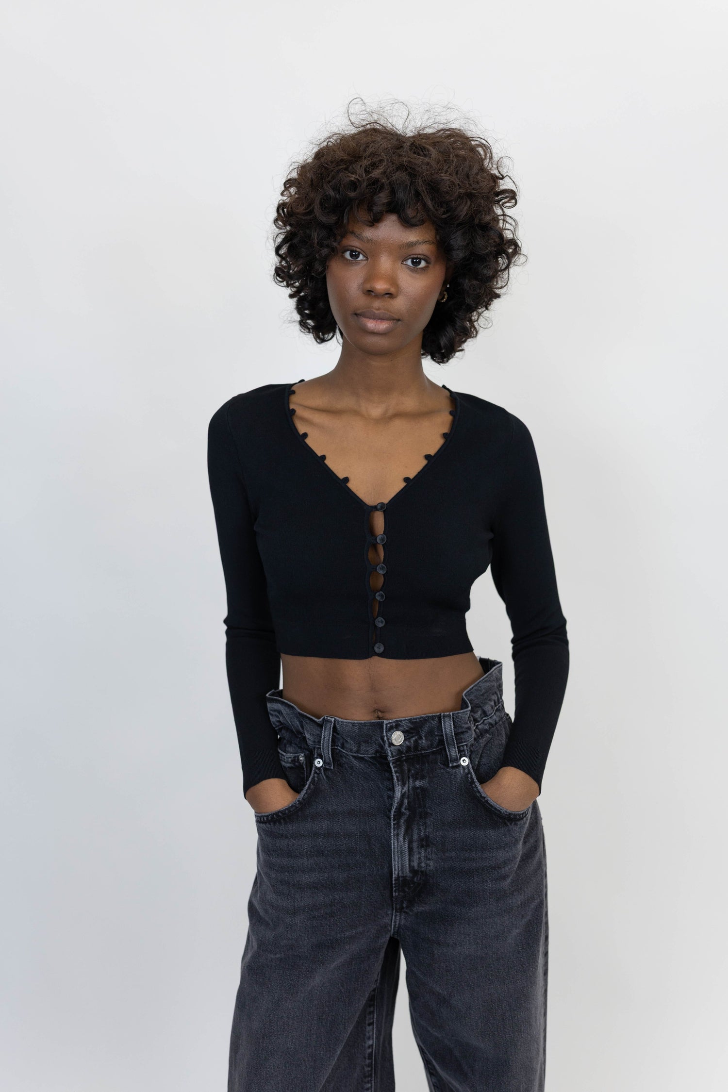 DOVIE CARDIGAN TOP IN BLACK CARDIGAN NANUSHKA 