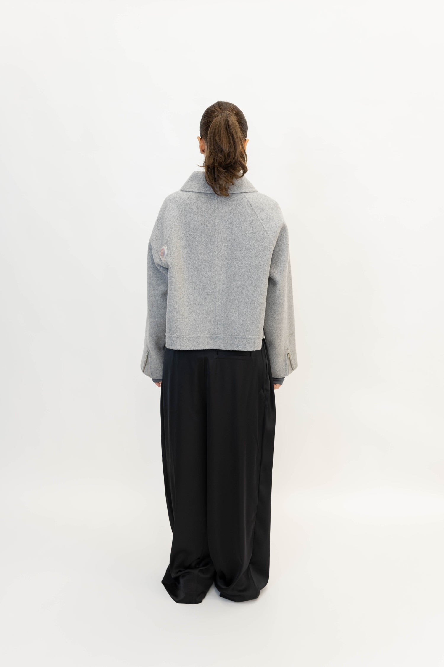 TRIANA WOOL JACKET IN LIGHT GREY JACKET ONE&OTHER 