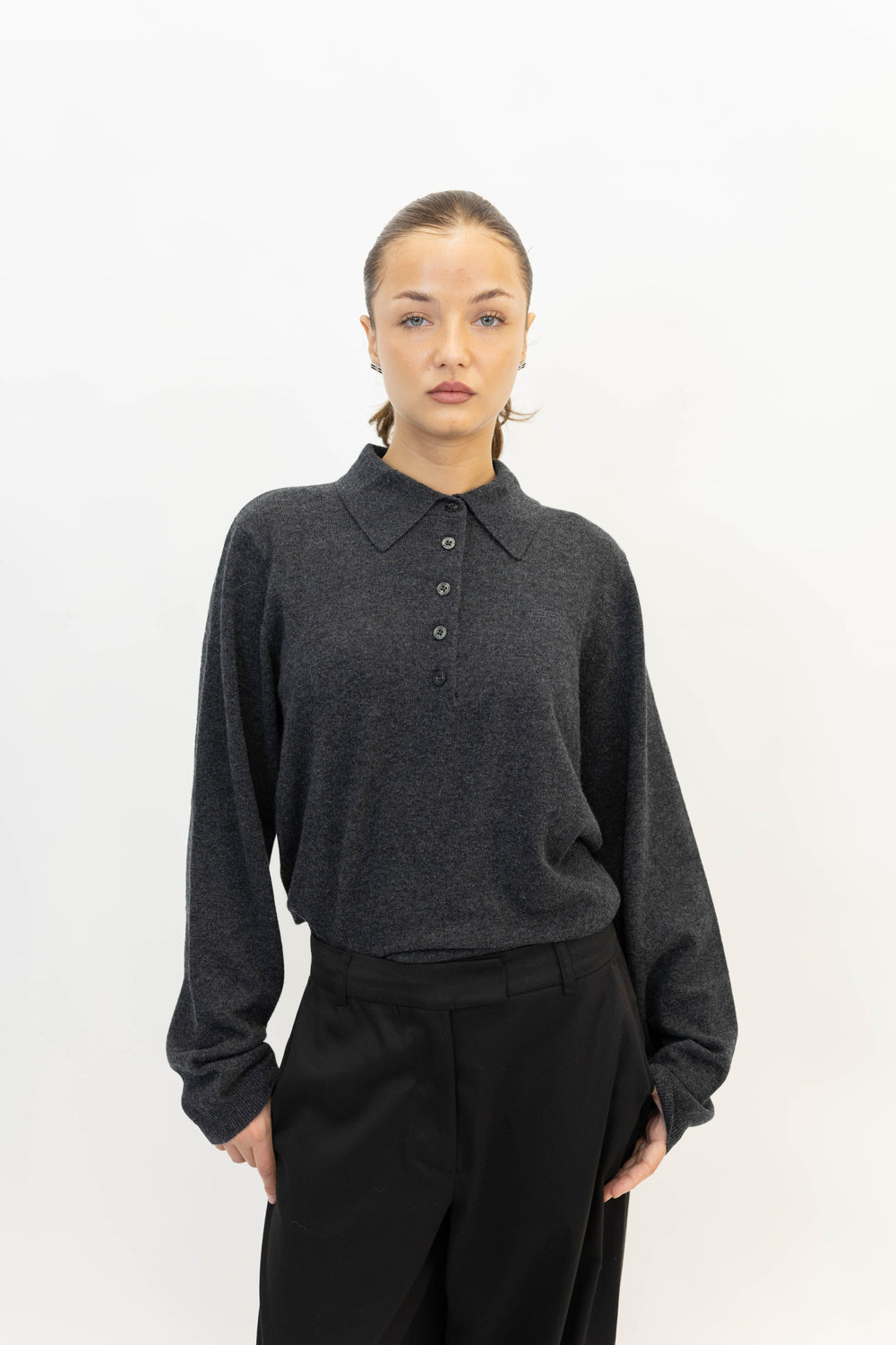 MANZI POLO PULLOVER IN GRAPHITE POLO GESTUZ 