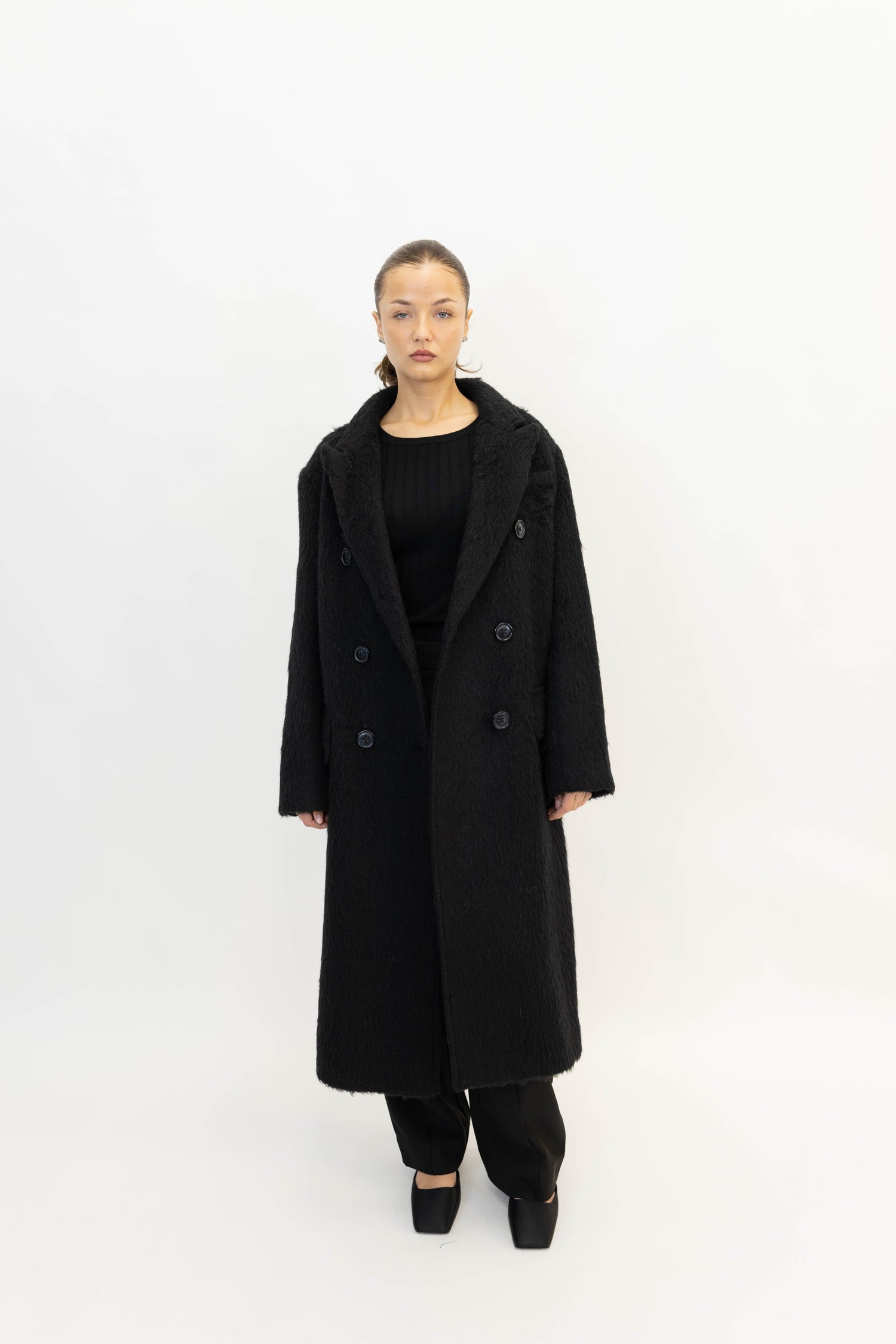 ESSA COAT COAT STAND STUDIO 