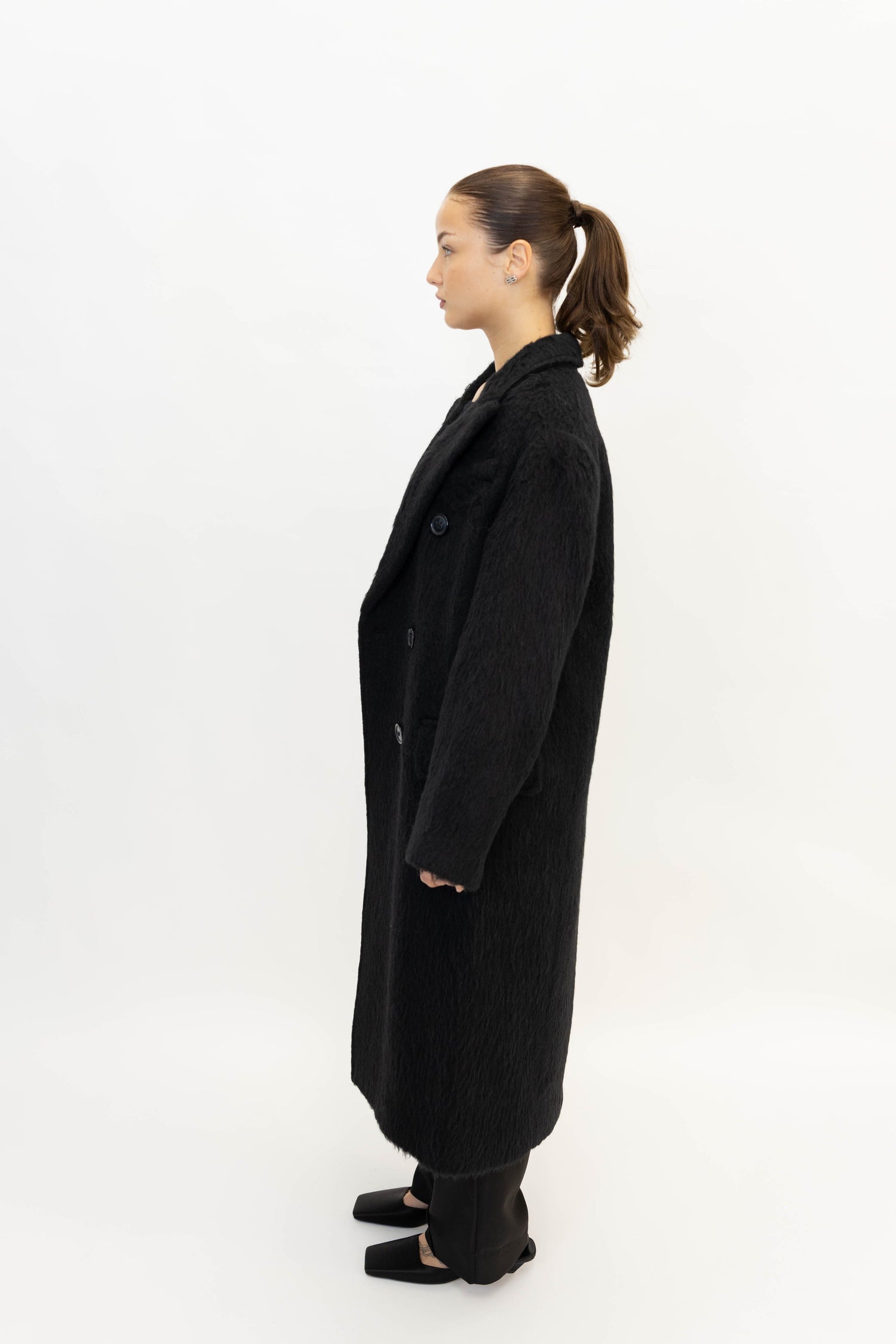 ESSA COAT COAT STAND STUDIO 