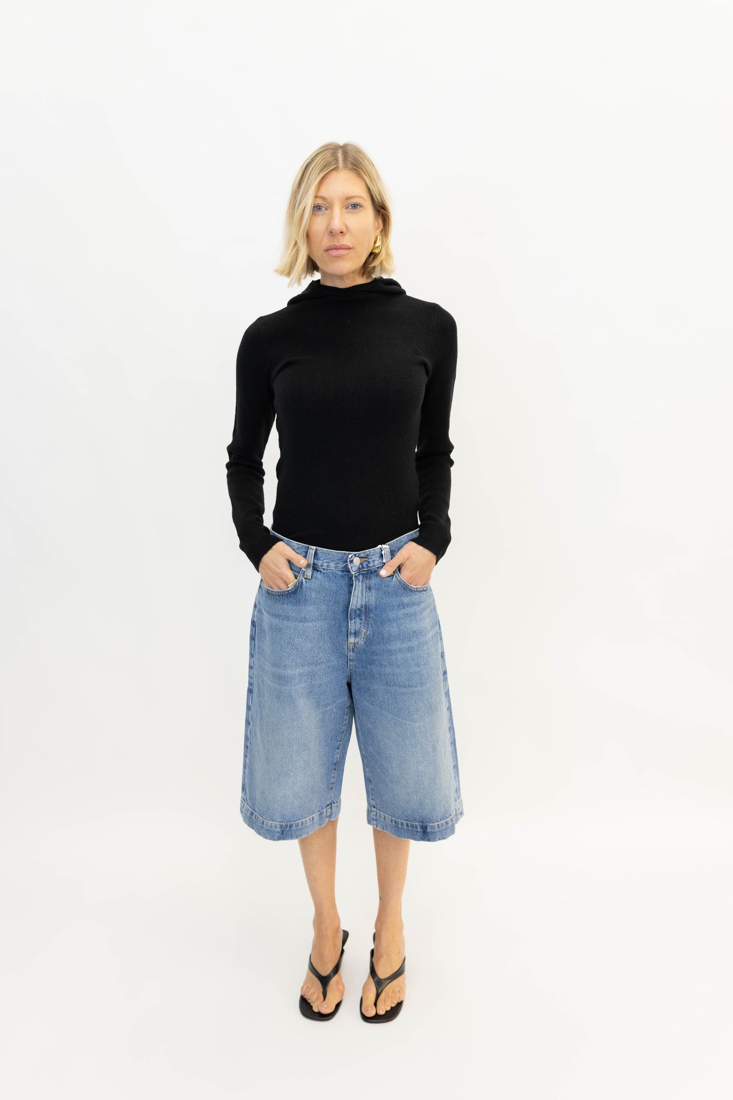 FRAME x AMELIA GRAY-THE JORT BERMUDA IN LILT SHORT FRAME 