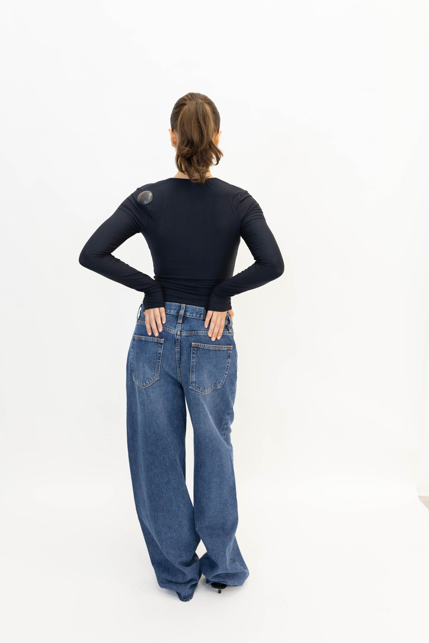 FRAME x AMELIA GRAY-THE DETOUR JEAN IN GEAR JEANS FRAME 