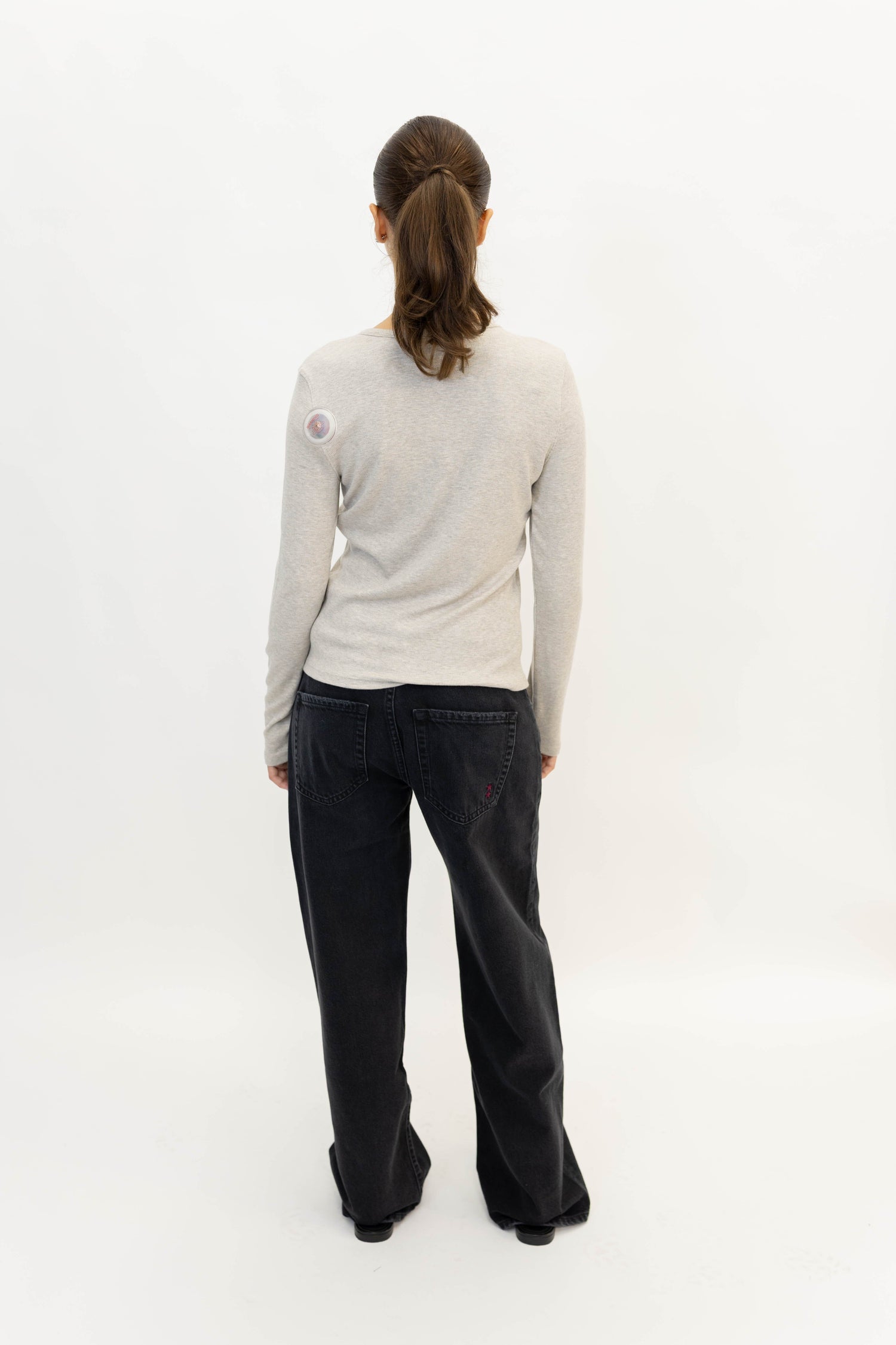 BEA BAGGY JEANS IN GRAPHITE BLACK JEANS ICON DENIM 