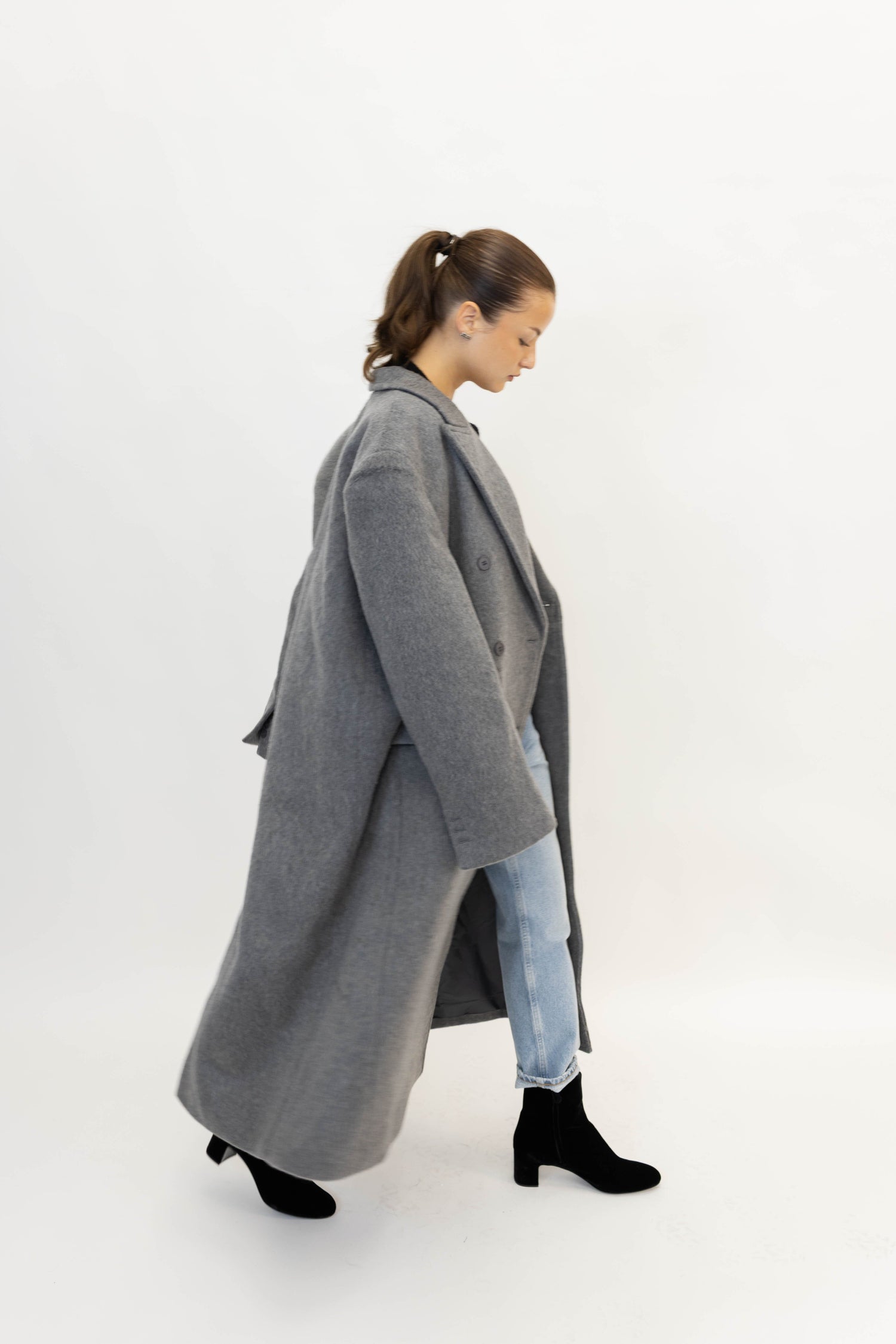 DOUBLE BREASTED COAT IN MEDIUM GREY COAT LA PISCINE 
