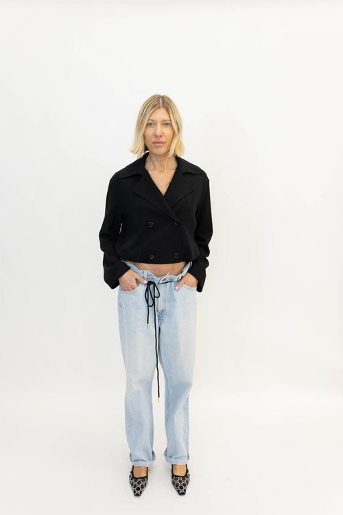 JACKET WITH ADJUSTABLE WAIST IN BLACK