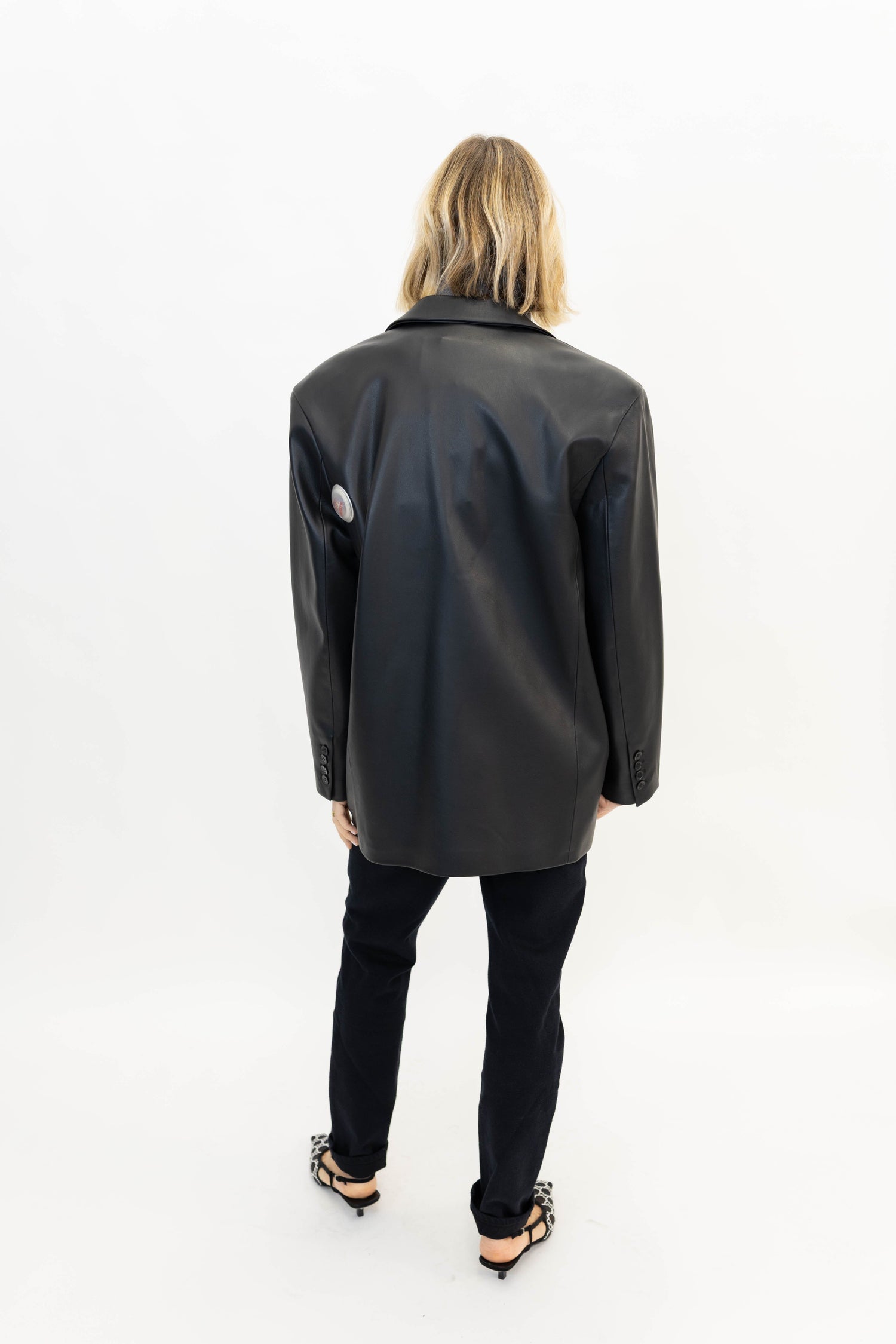 EMMIE OVERSIZED FAUX LEATHER BLAZER BLAZER STAND STUDIO 