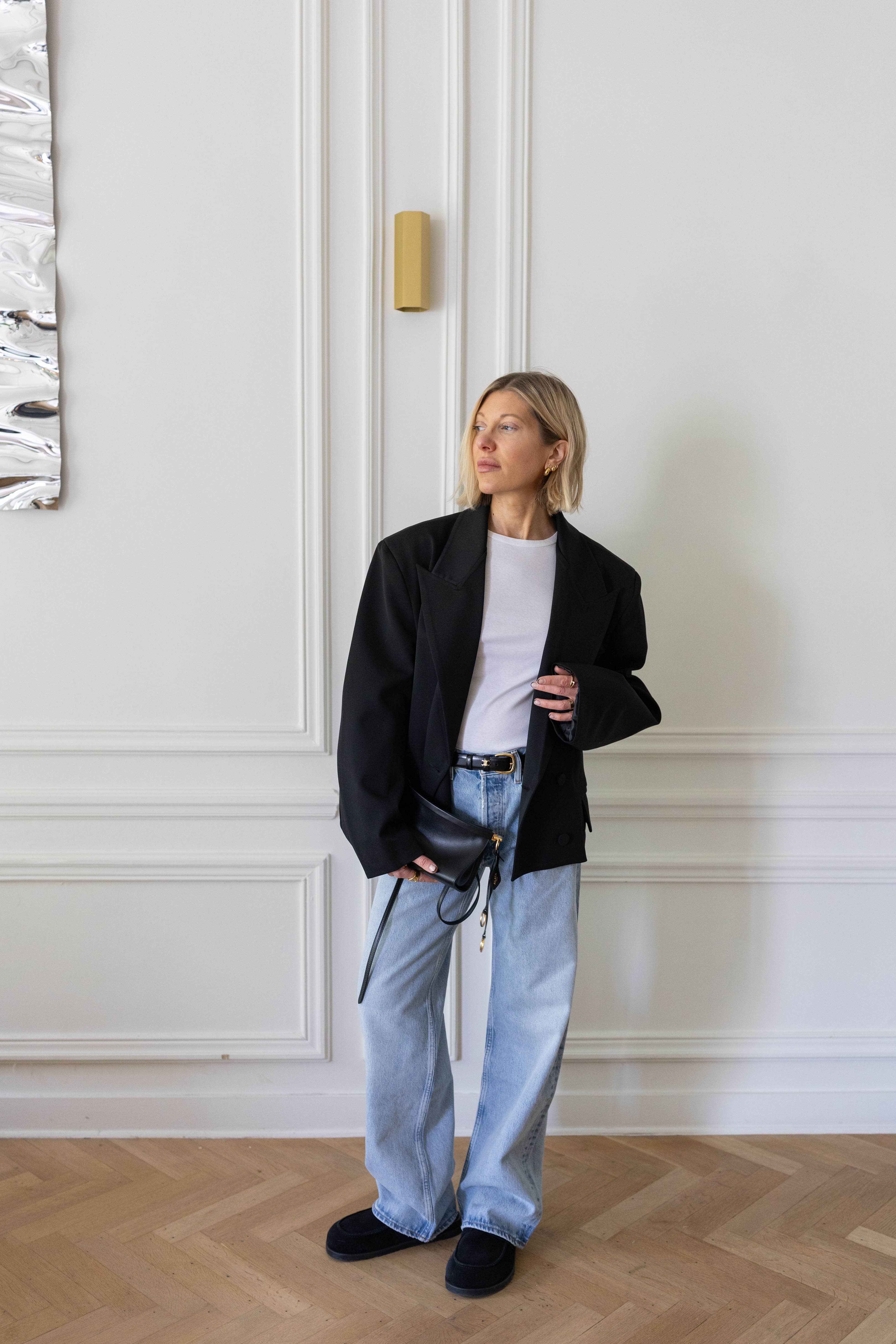 BOXY BLAZER IN BLACK BLAZER KURE 