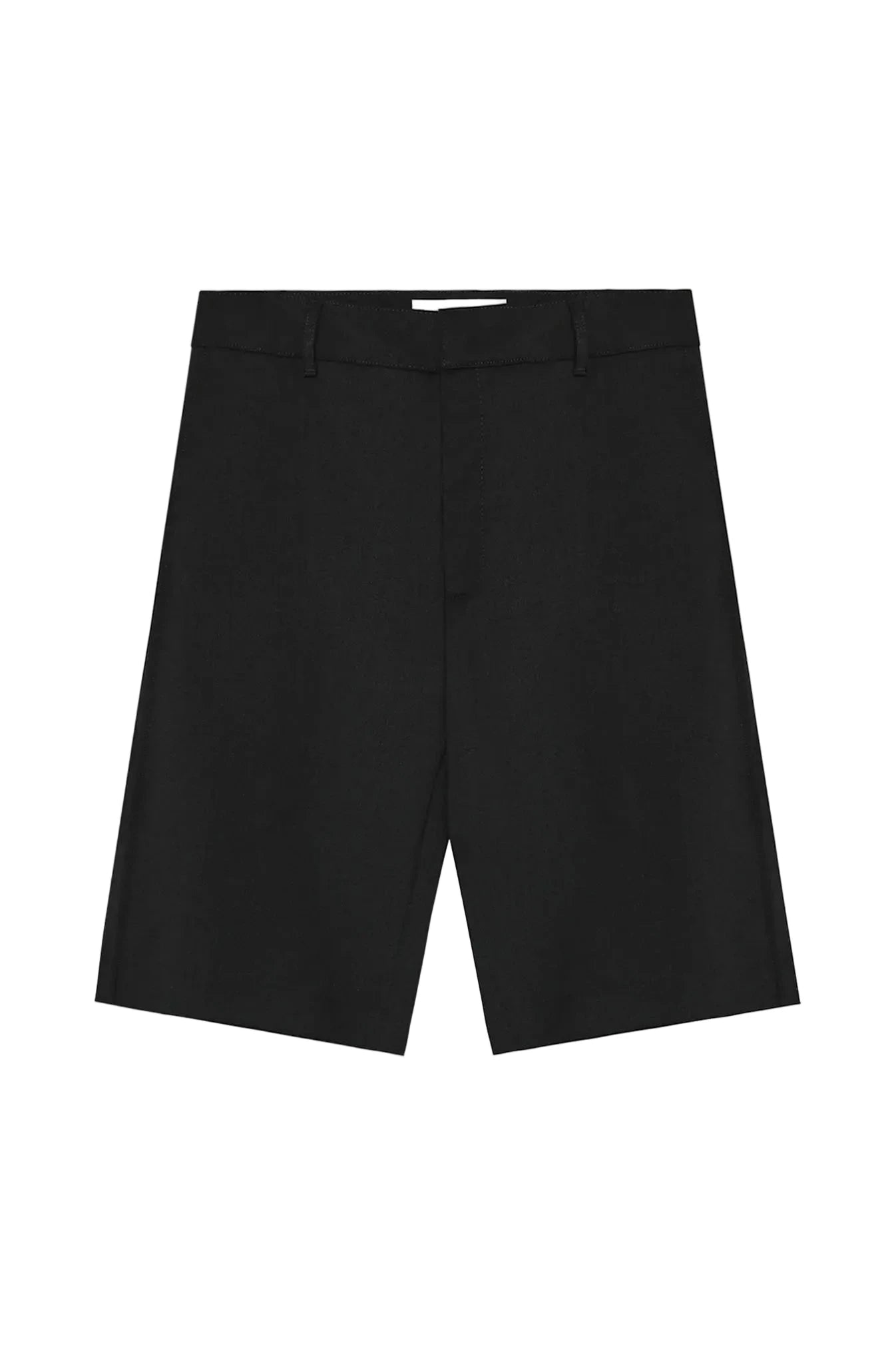 HANNA SHORT IN BLACK SHORT WON HUNDRED 