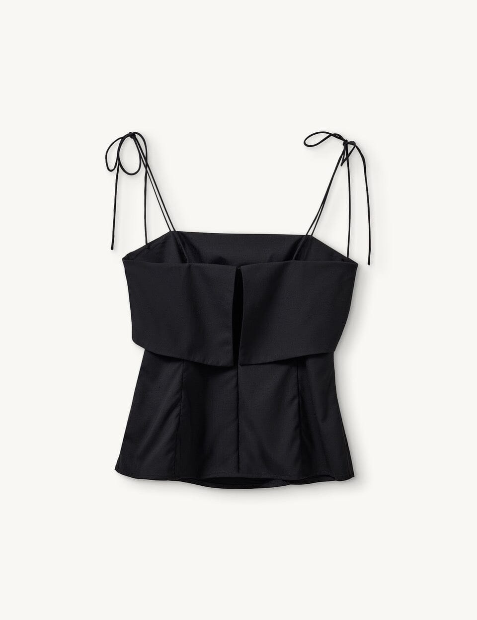 GRAND TOP IN BLACK TOP THE GARMENT 