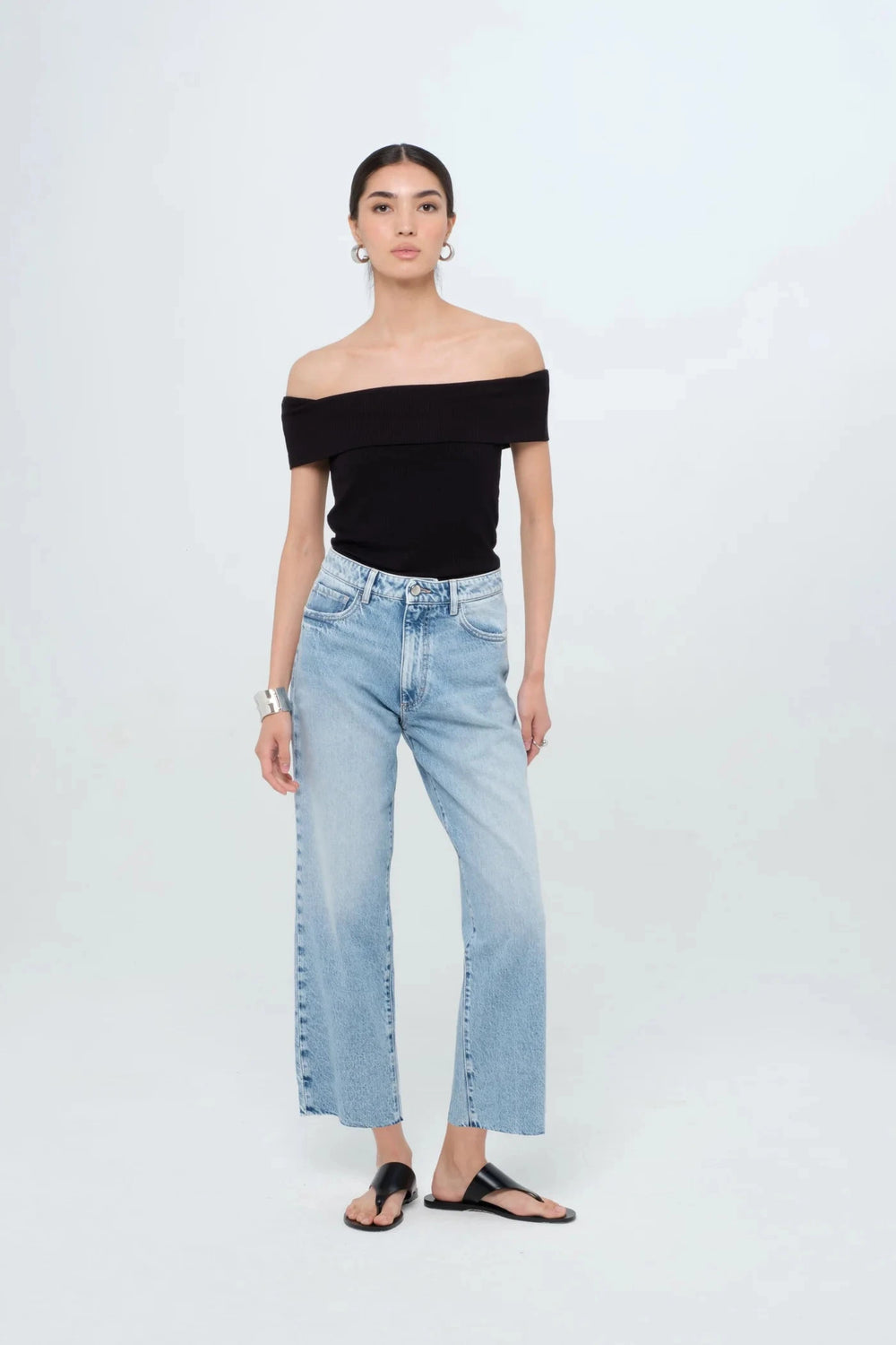 JILL STRAIGHT JEANS IN SKY JEANS ICON DENIM 