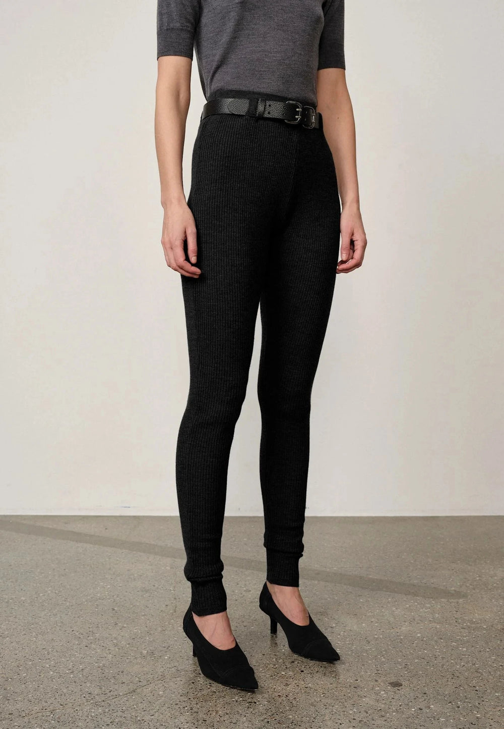 CARLOS KNIT LEGGINGS IN BLACK LEGGING HERSKIND 