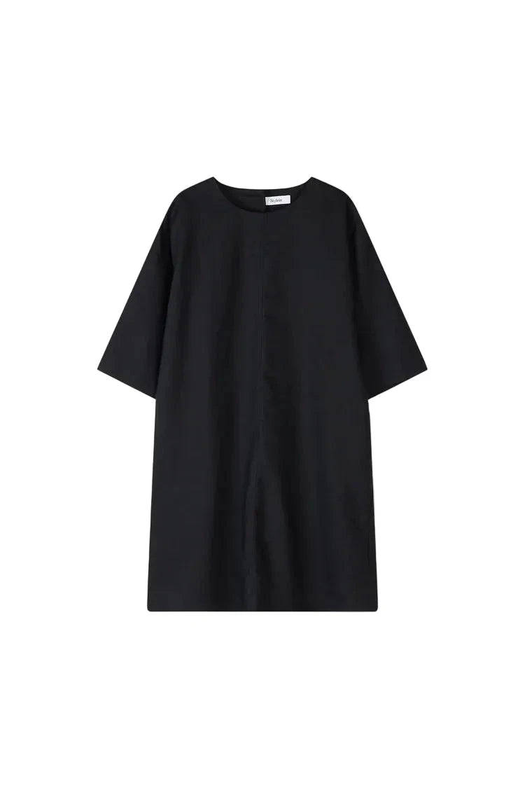 SINI DRESS IN BLACK DRESS STYLEIN 