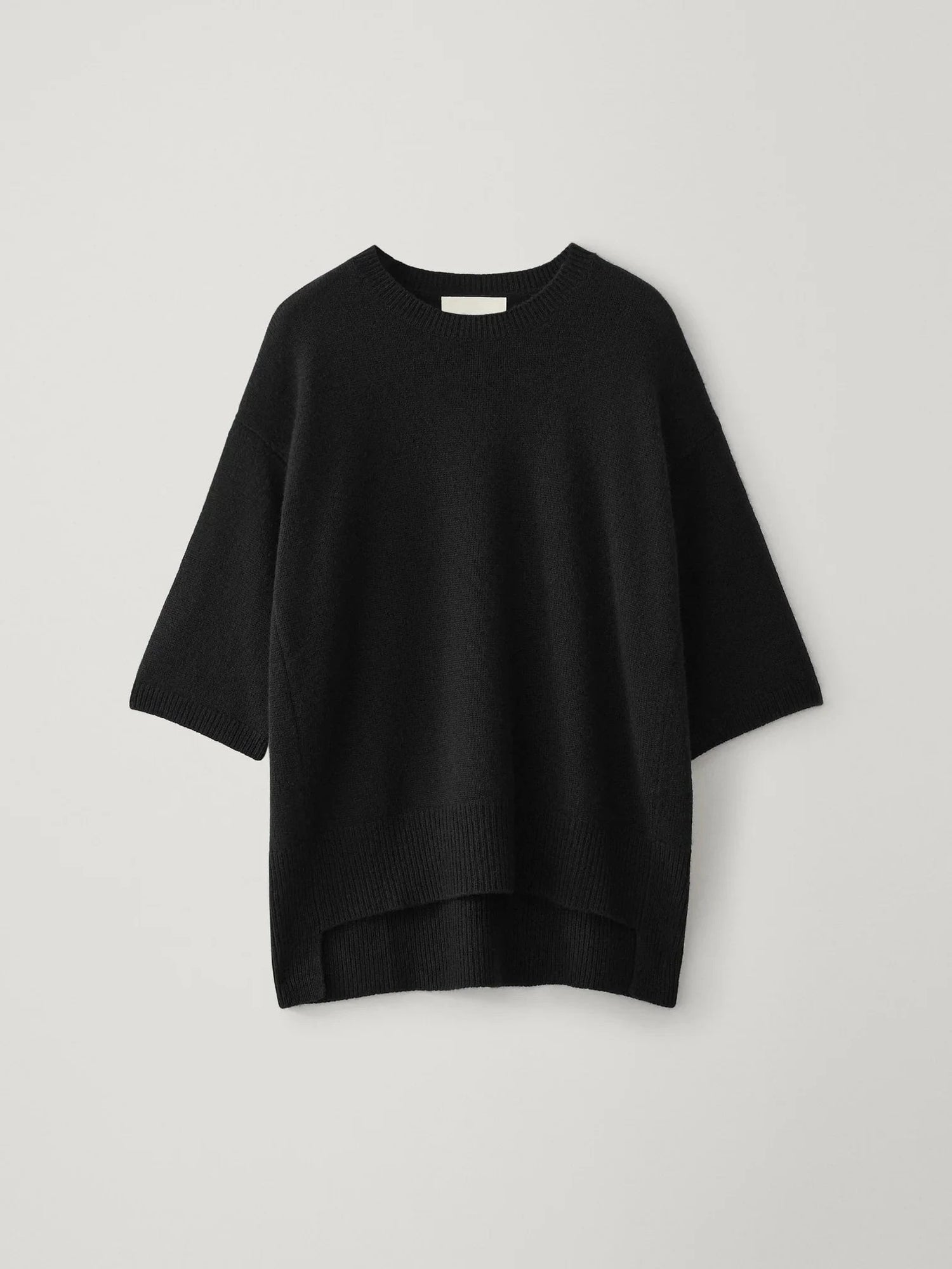 CAMILLE SWEATER IN BLACK KNIT LISA YANG 