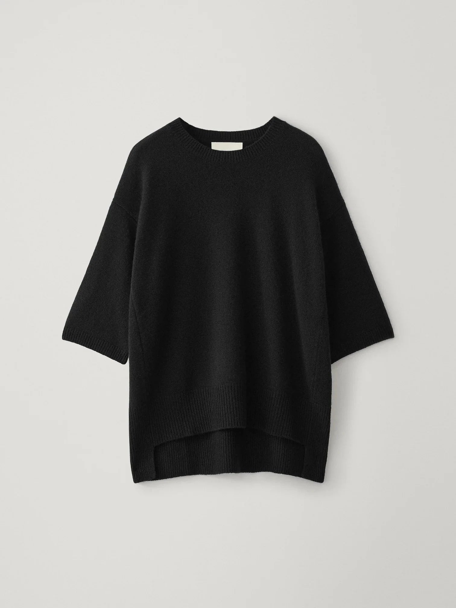 CAMILLE SWEATER IN BLACK KNIT LISA YANG 