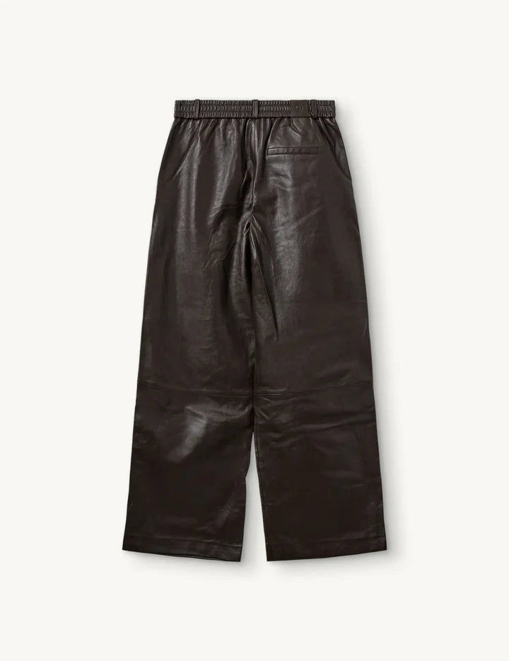 SOHO SWEAT PANTS IN BROWN PANTS THE GARMENT 