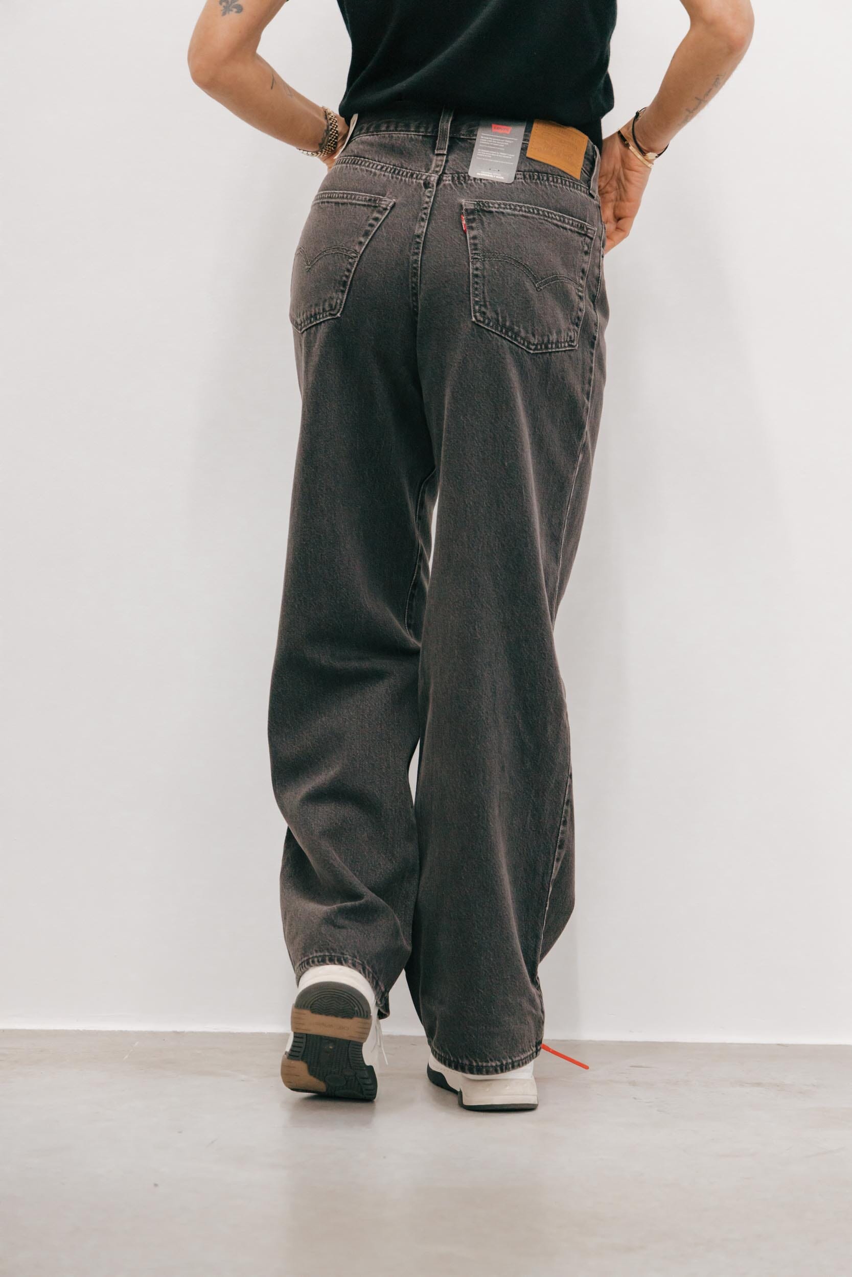 Pleated Baggy store Jean Charcoal Wash