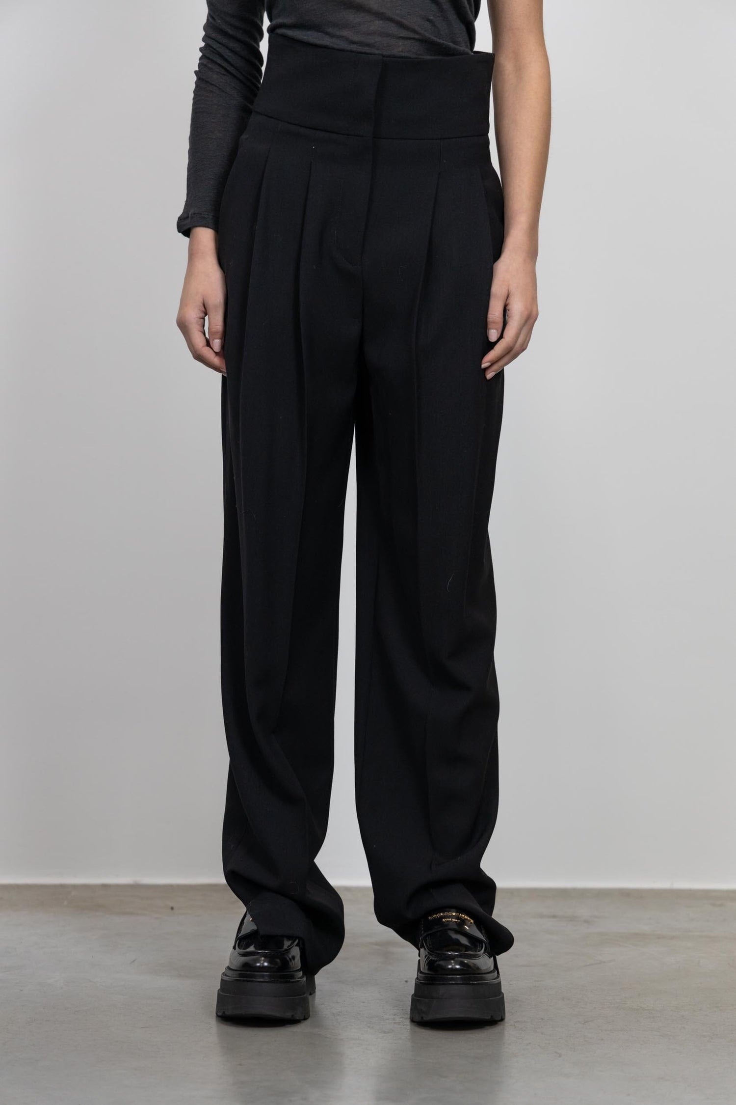 UDELA HIGH WAISTED WOOL PANTS IN BLACK PANTS IRO 