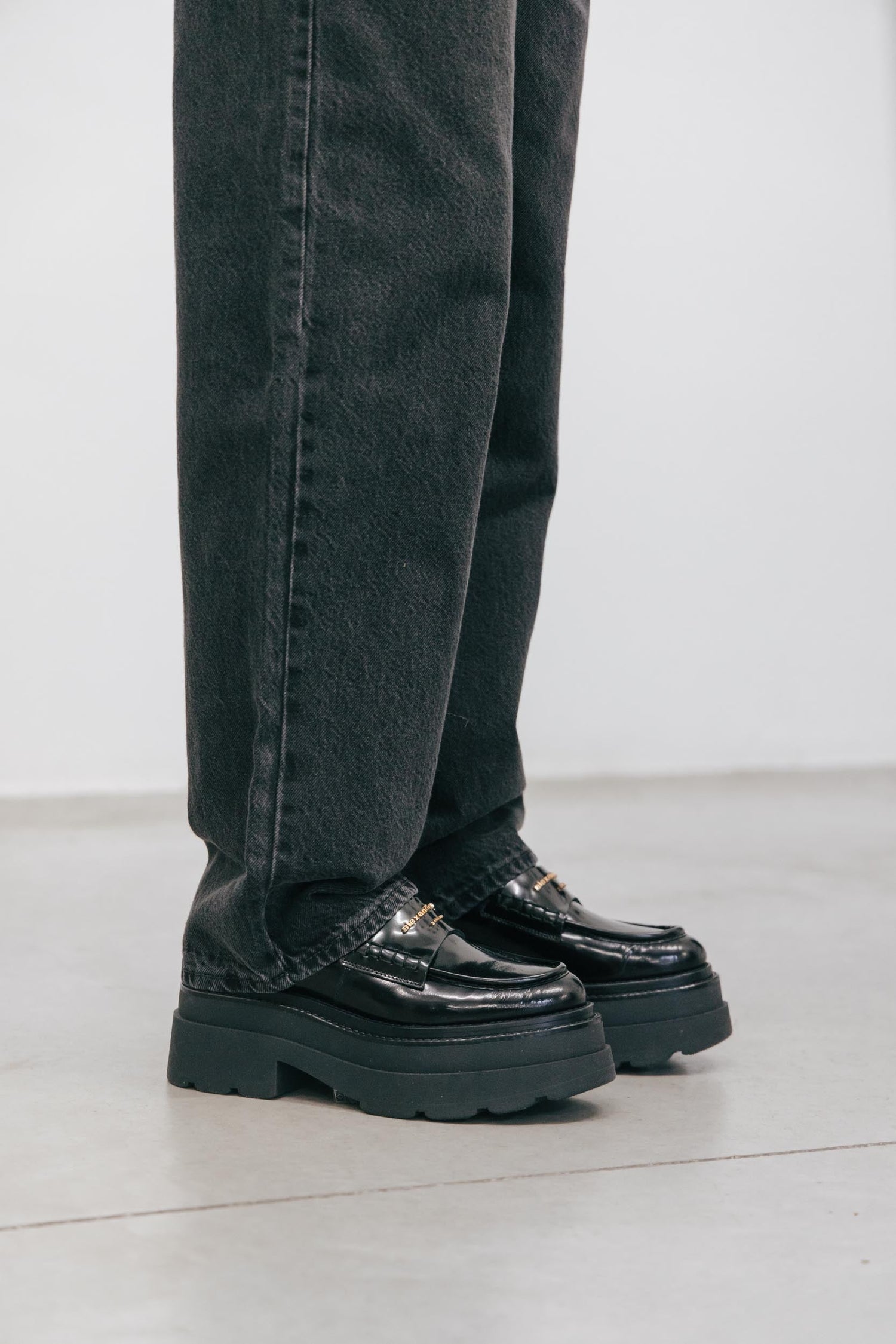 CARTER PLATFORM LOAFER IN BLACK SHOES ALEXANDER WANG 