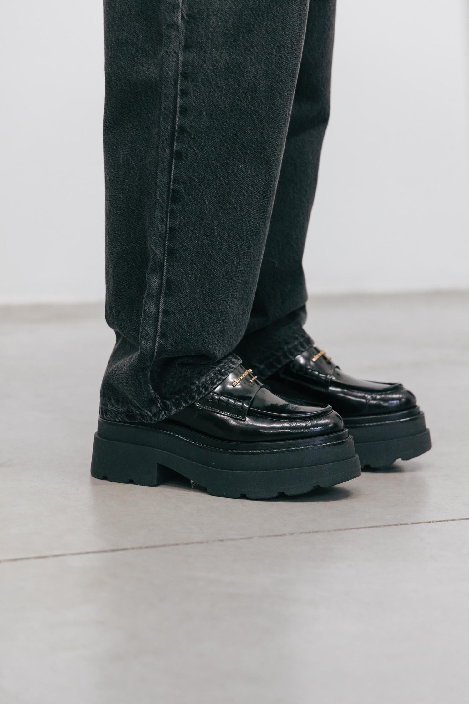 CARTER PLATFORM LOAFER IN BLACK SHOES ALEXANDER WANG 